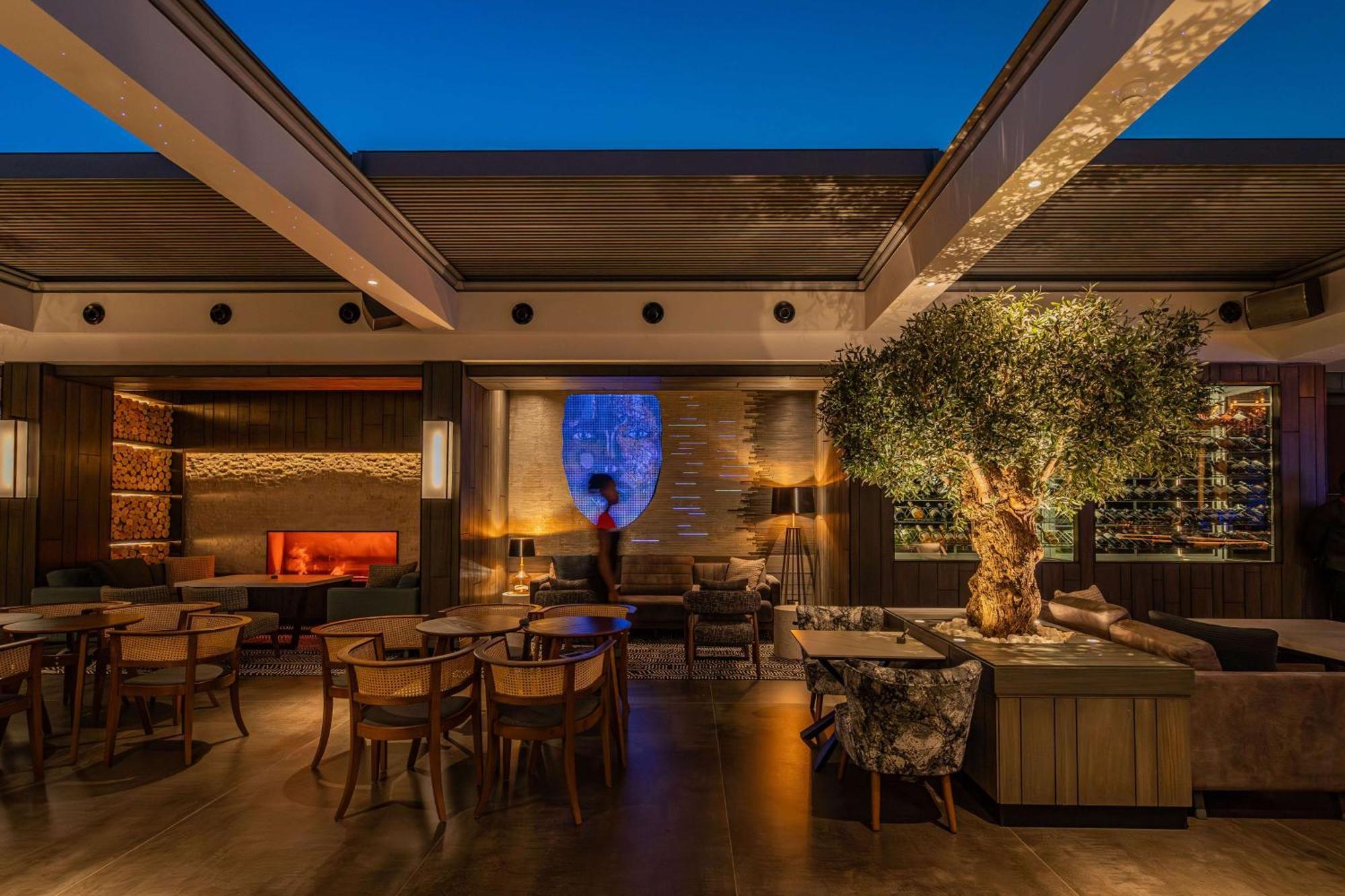 Kwetu Nairobi, Curio Collection By Hilton Hotel Exterior photo