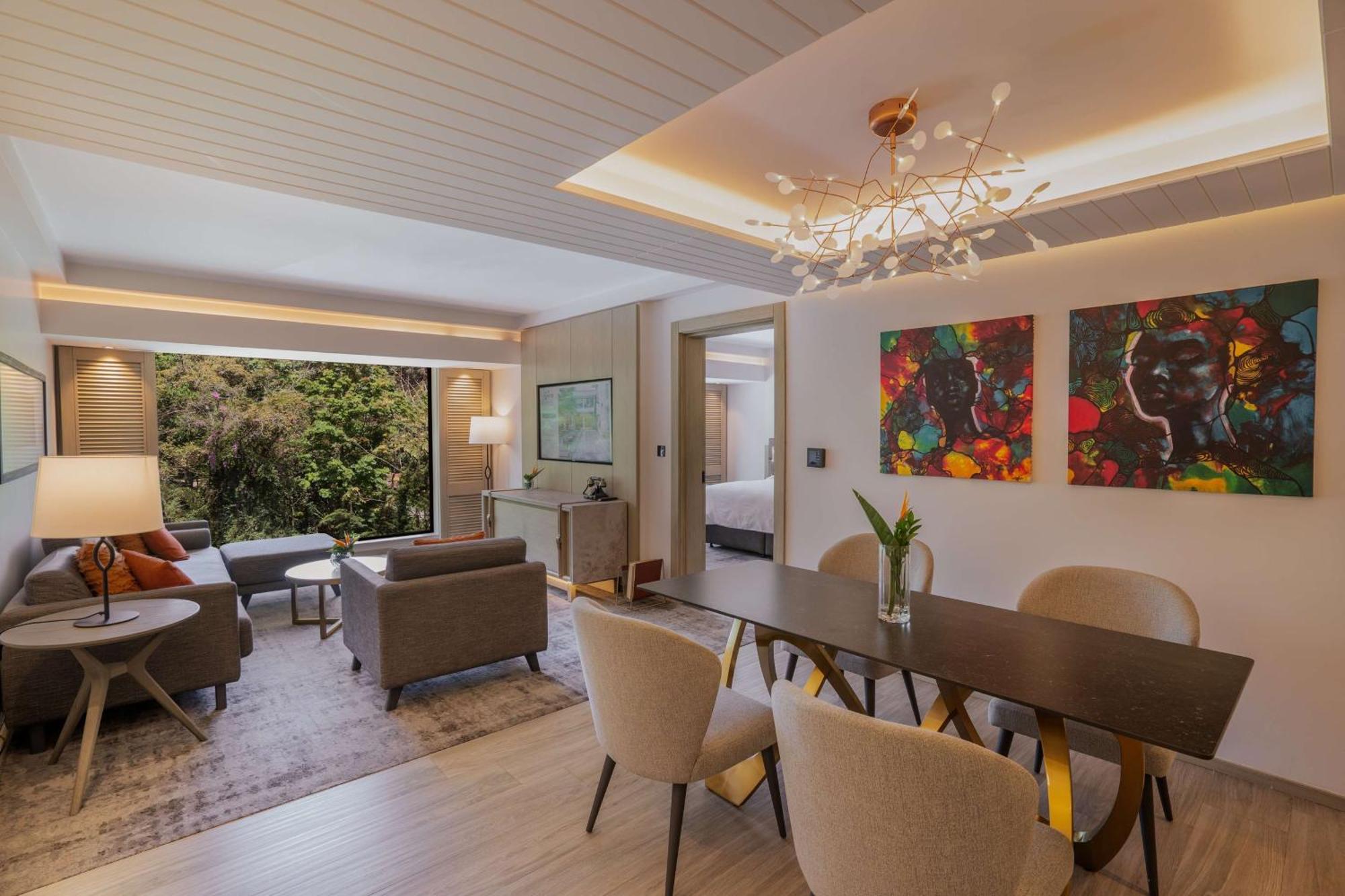 Kwetu Nairobi, Curio Collection By Hilton Hotel Exterior photo